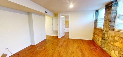 1408 College St in Bowling Green, KY - Building Photo - Building Photo