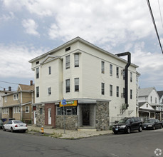 252-256 Lindley St in Bridgeport, CT - Building Photo - Building Photo