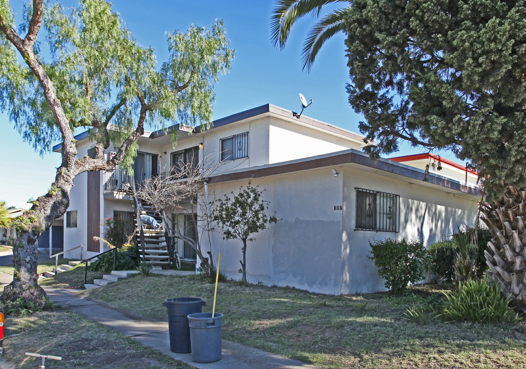 397 Del Mar Ave in Chula Vista, CA - Foto de edificio