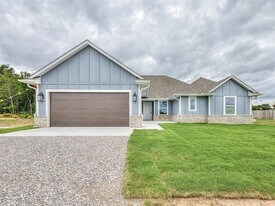 5712 Arthur Rd in Shawnee, OK - Building Photo