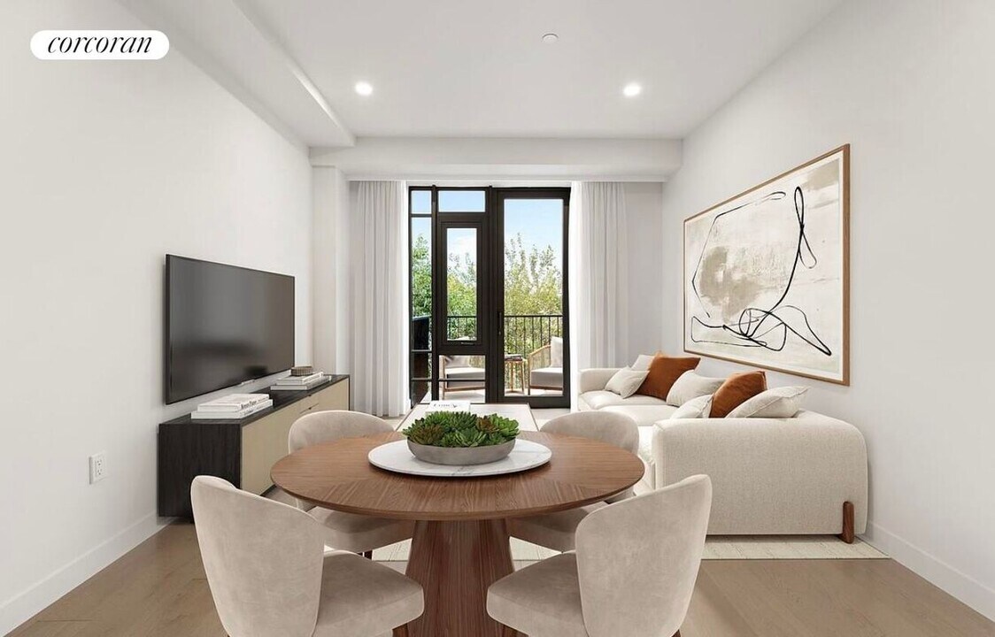 20-08 Steinway St in Queens, NY - Building Photo