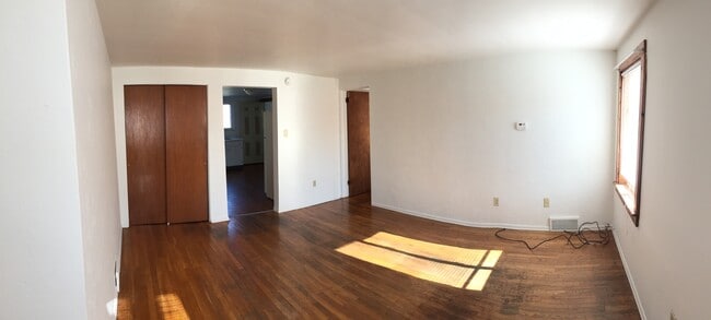 13 E Sherman St in Millvale, PA - Building Photo - Building Photo