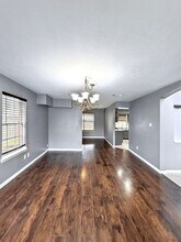 17423 Coventry Oaks Dr in Houston, TX - Building Photo - Building Photo