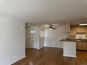 10016 Maya Linda Rd in San Diego, CA - Building Photo - Building Photo