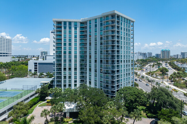 Watergate One Condo in Sarasota, FL - Foto de edificio - Building Photo