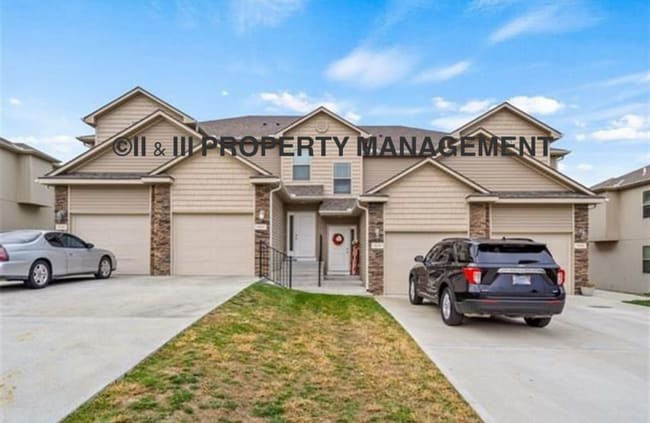 property at 10549 Clubhouse Dr
