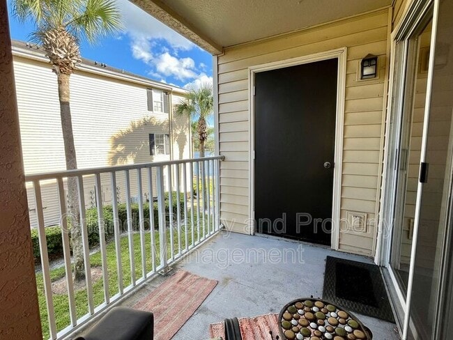 1969 Summer Club Dr in Oviedo, FL - Building Photo - Building Photo