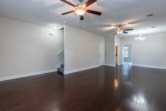 503 Bradwell St in Hinesville, GA - Building Photo - Building Photo