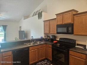 4021 Masira Ct in Melbourne, FL - Building Photo - Building Photo