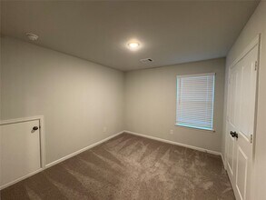 56 Valiant Ridge Trail in Magnolia, TX - Building Photo - Building Photo