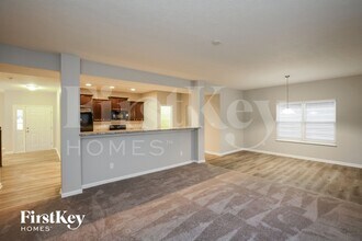 897 Adena Ln in Westfield, IN - Foto de edificio - Building Photo