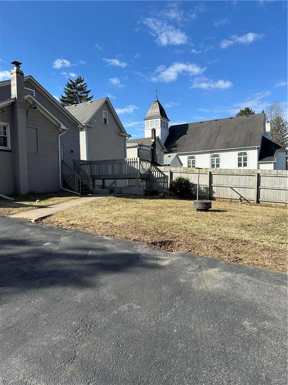 118 W Central Ave in Bangor, PA - Building Photo - Building Photo