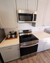 267 Junipero St in Pleasanton, CA - Building Photo - Building Photo