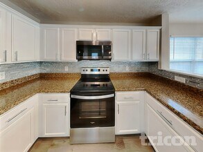 705 Griggs Pl in Nashville, TN - Building Photo - Building Photo