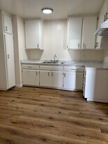 Cedar Apartments in Bellflower, CA - Building Photo