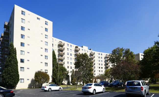 Canongate in Pittsburgh, PA - Foto de edificio - Building Photo