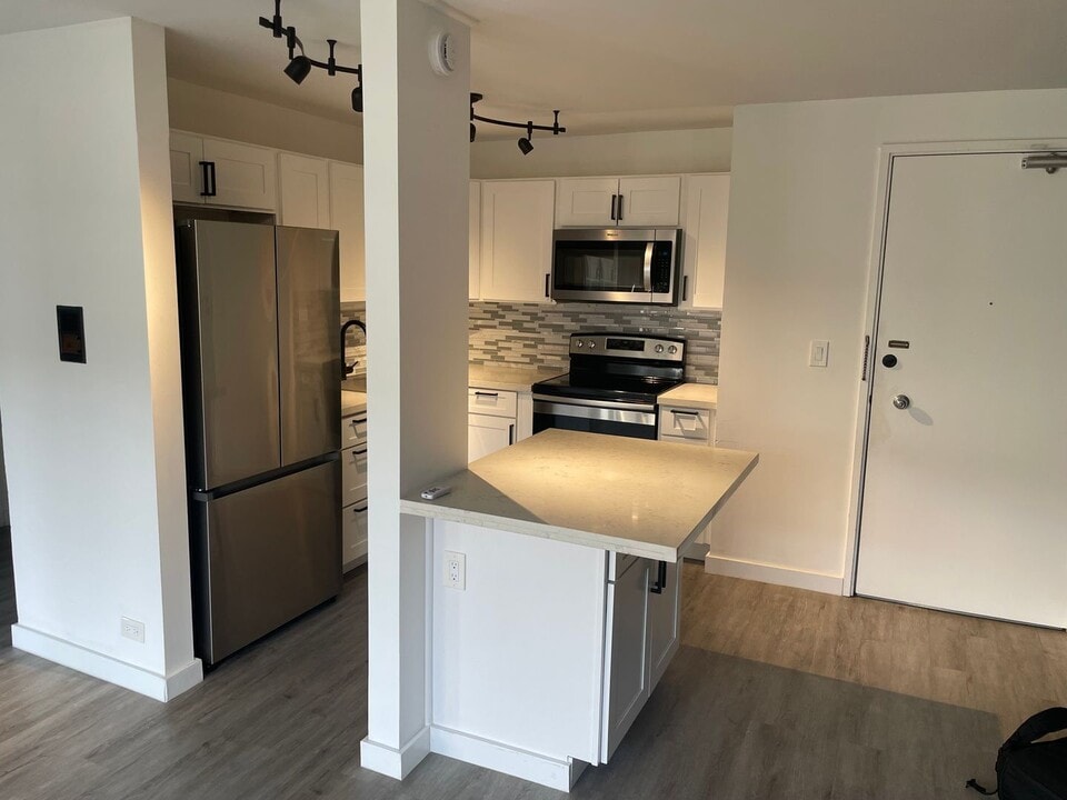 785 Kinau St in Honolulu, HI - Building Photo