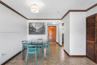 1236 Alton Rd in Miami Beach, FL - Building Photo - Building Photo