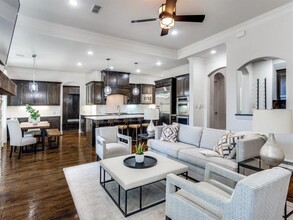 5744 Cadence Ln in Plano, TX - Building Photo - Building Photo