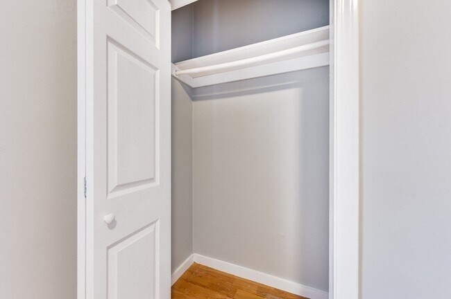 6 Foster St, Unit 2 in Boston, MA - Foto de edificio - Building Photo