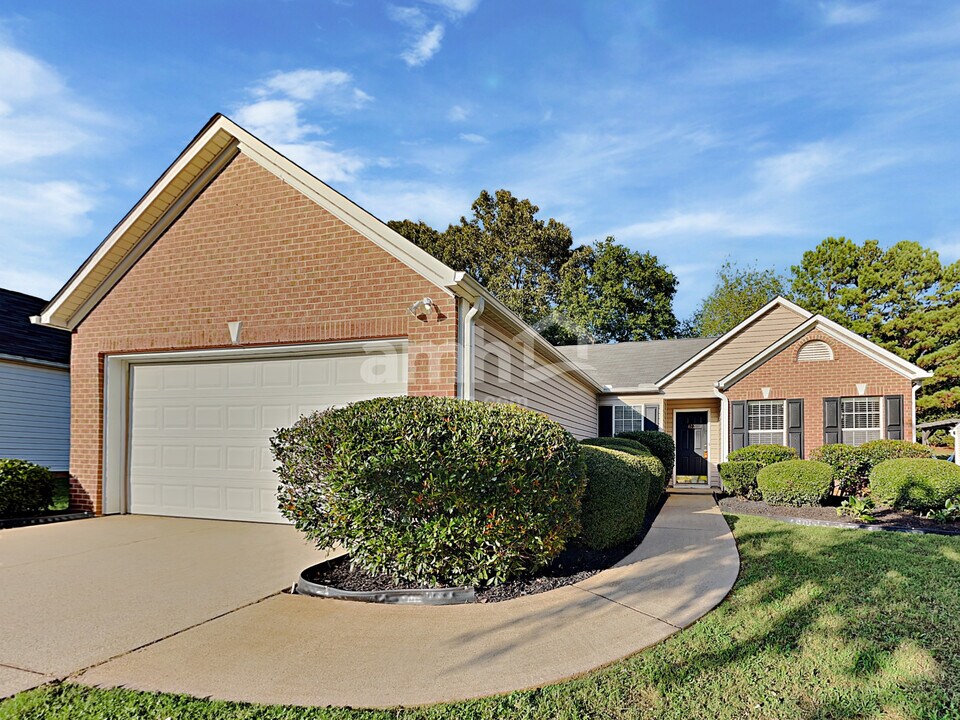 412 Peach Grove Pl in Mauldin, SC - Building Photo