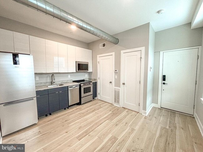 property at 100 W Susquehanna Ave