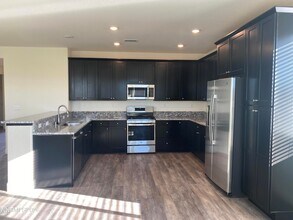 6935 Devon Spg Ln in Sparks, NV - Building Photo - Building Photo