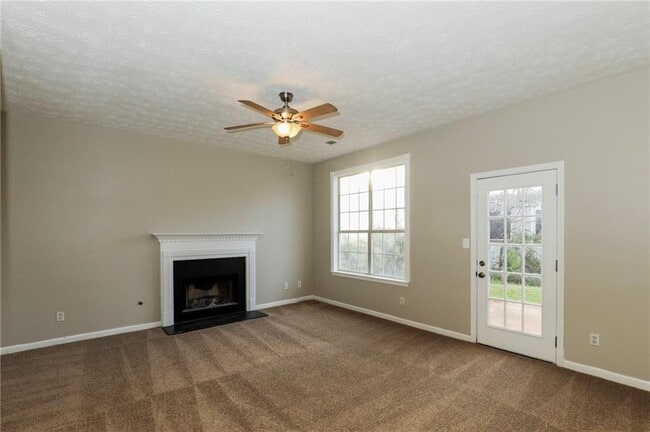 2107 Sugar Creek Cl in Atlanta, GA - Building Photo - Building Photo