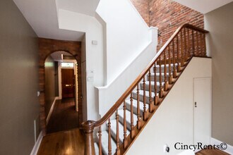 61 Mulberry St in Cincinnati, OH - Building Photo - Building Photo