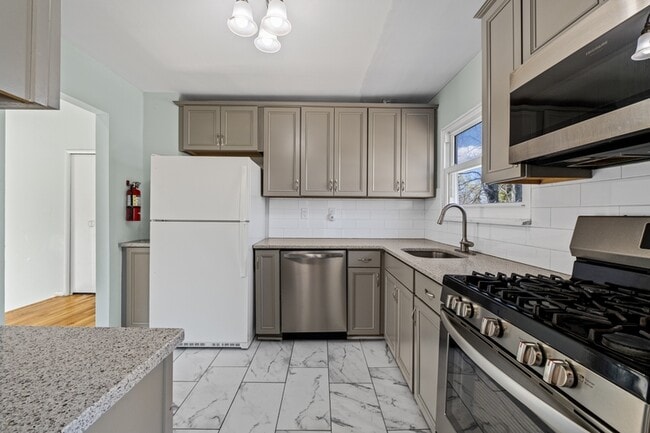 property at 9 Deborah Dr