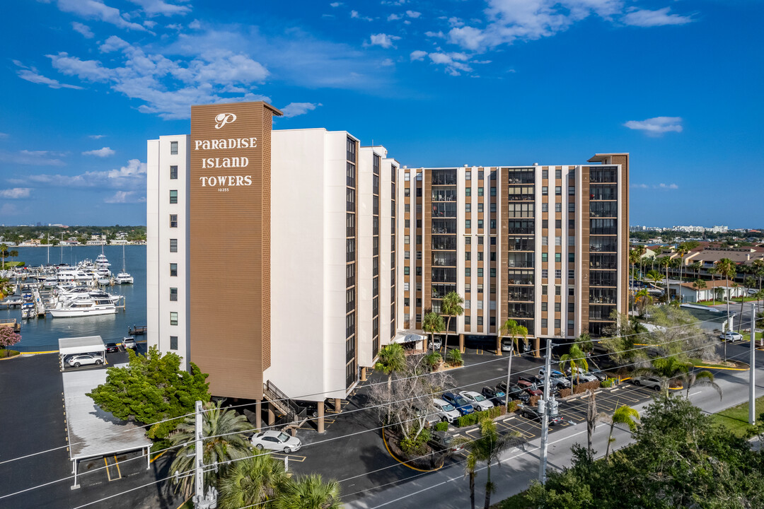 Paradise Island Towers in Treasure Island, FL - Building Photo