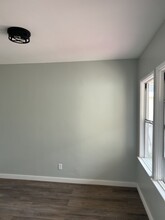 1029 W 84th St in Los Angeles, CA - Building Photo - Building Photo