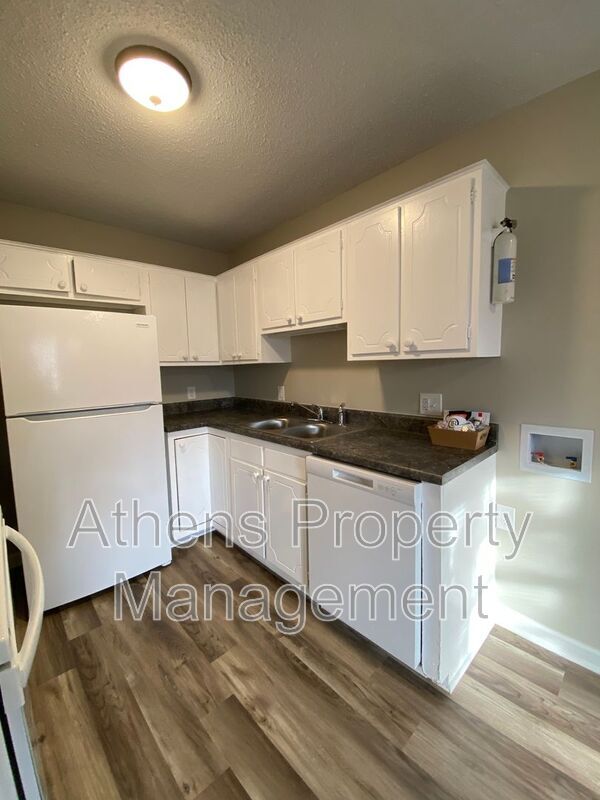 117 Jockey Club Dr in Athens, GA - Building Photo - Building Photo