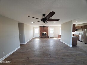 211 Sukoshi Dr in Panama City, FL - Building Photo - Building Photo