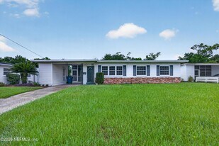 11462 Elane Dr in Jacksonville, FL - Building Photo