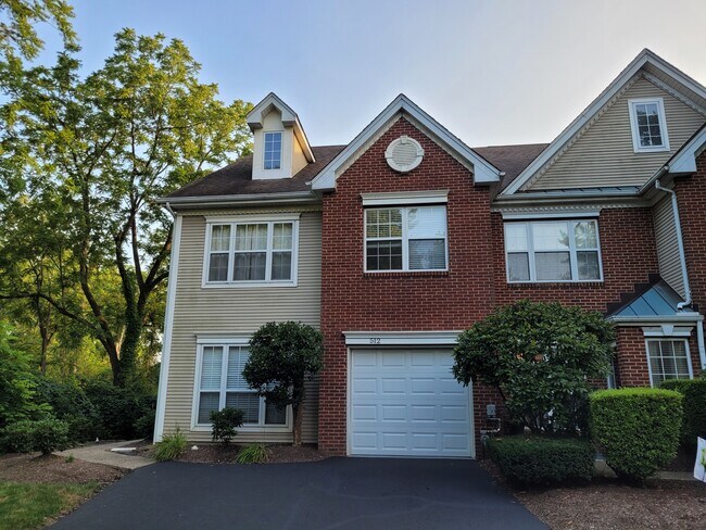 512 Pimlico Way in North Wales, PA - Building Photo - Building Photo