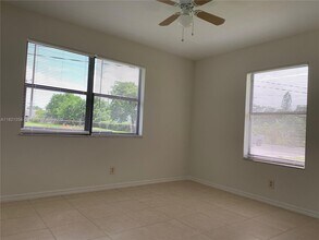 113 NW 5th Ave in Dania Beach, FL - Building Photo - Building Photo