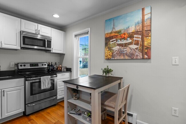 7 Burrill Pl in Boston, MA - Building Photo - Building Photo