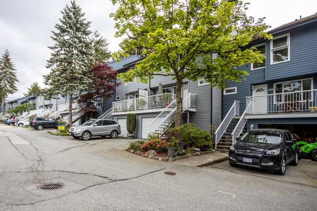 407 Lehman Pl in Port Moody, BC - Building Photo - Building Photo