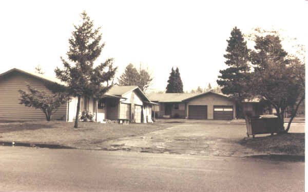 620 Harrison St in Fairview, OR - Building Photo - Building Photo