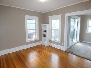 27 6th Ave SE, Unit 2 in Rochester, MN - Building Photo - Building Photo