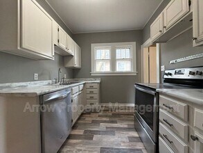 5318 Stockwell St in Lincoln, NE - Building Photo - Building Photo