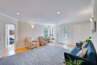 76 Mercy St in Mountain View, CA - Building Photo - Building Photo