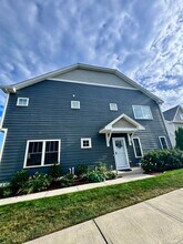145 Mulholland Wy in North Haven, CT - Building Photo - Building Photo
