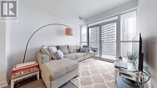 38-1838 Iannuzzi St