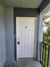 284 Gardner Ln in Kissimmee, FL - Building Photo - Building Photo