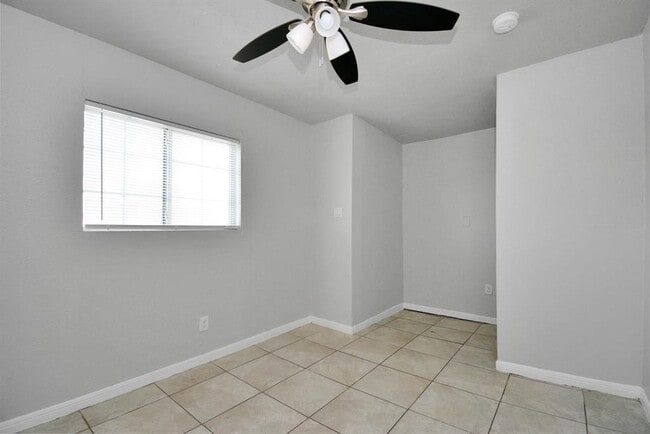 property at 8127 Colonial Ln