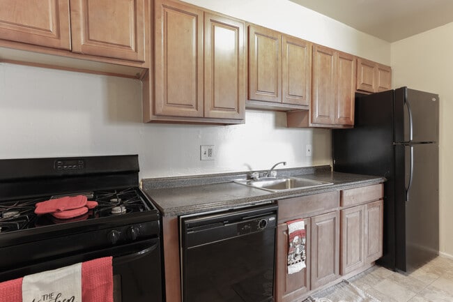 Forest Hill Apartments