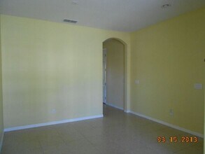 15830 Woodland Spring Ct in Orlando, FL - Building Photo - Building Photo