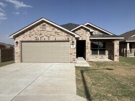 1301 Ross Ave in Lubbock, TX - Building Photo